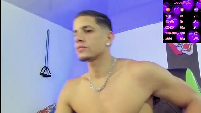 Snapshot of jhonnysnow17 chatting on January 2025 02:09:02 AM jhonnysnow17 online show from January 2025 02:09:02 AM