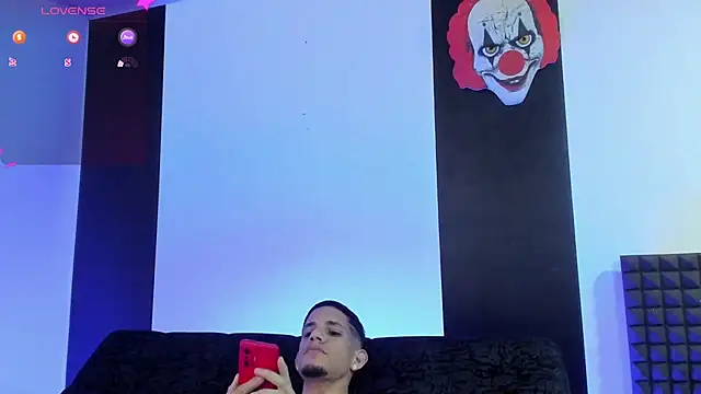 Snapshot of jhonnysnow17 chatting on January 2025 07:07:01 AM jhonnysnow17 online show from January 2025 07:07:01 AM