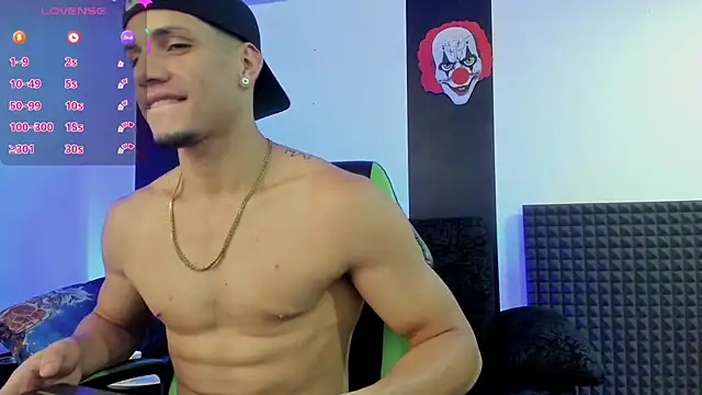 Snapshot of jhonnysnow17 chatting on February 2025 01:45:01 AM jhonnysnow17 online show from February 2025 01:45:01 AM