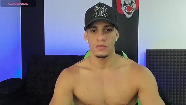 Snapshot of jhonnysnow17 chatting on February 2025 05:16:01 AM jhonnysnow17 online show from February 2025 05:16:01 AM