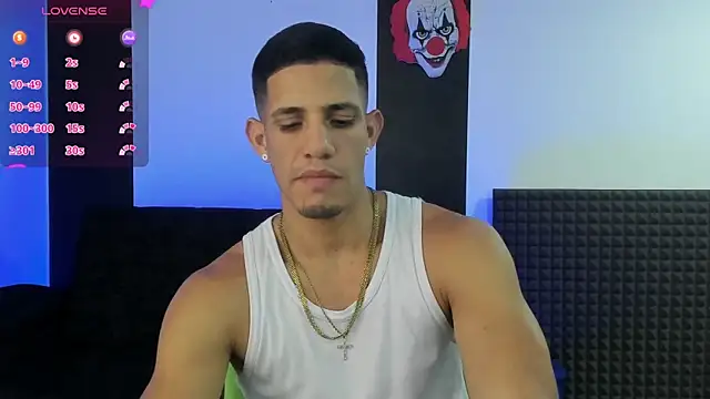 Snapshot of jhonnysnow17 chatting on February 2025 04:04:01 AM jhonnysnow17 online show from February 2025 04:04:01 AM