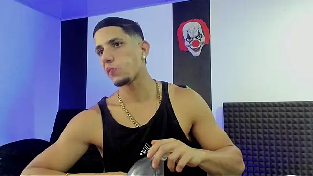 Snapshot of jhonnysnow17 chatting on March 2025 02:10:02 AM jhonnysnow17 online show from March 2025 02:10:02 AM