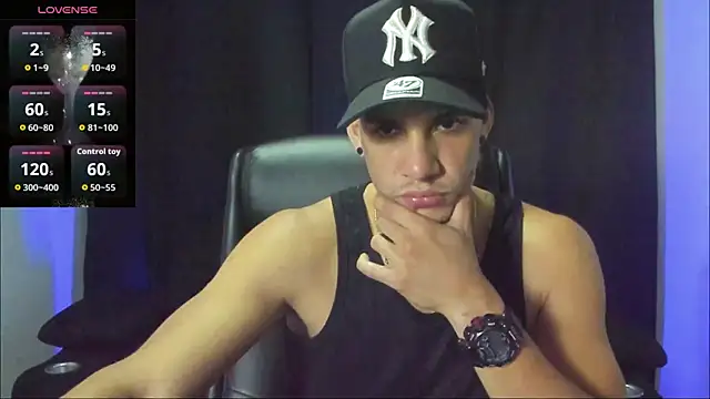 Snapshot of jhonnysnow17 chatting on September 2025 07:52:02 AM jhonnysnow17 online show from September 2025 07:52:02 AM