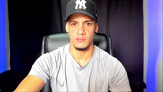 Snapshot of jhonnysnow17 chatting on September 2025 03:13:01 PM jhonnysnow17 online show from September 2025 03:13:01 PM