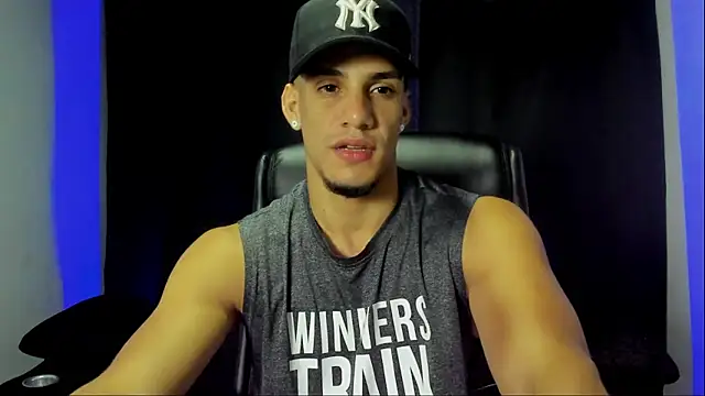 Snapshot of jhonnysnow17 chatting on September 2025 05:12:01 AM jhonnysnow17 online show from September 2025 05:12:01 AM