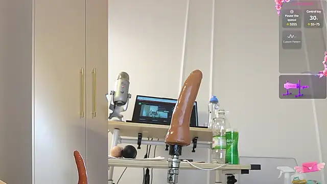 Miss69Ri99 online show from January 2025 07:40:01 PM