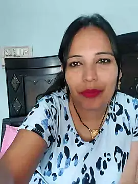 Snapshot of Poojabhabi101 chatting on December 2024 06:52:01 AM Poojabhabi101 online show from December 2024 06:52:01 AM