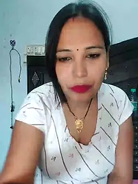 Snapshot of Poojabhabi101 chatting on December 2024 06:04:01 AM Poojabhabi101 online show from December 2024 06:04:01 AM