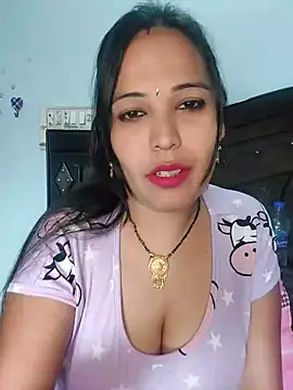 Snapshot of Poojabhabi101 chatting on December 2024 07:39:02 AM Poojabhabi101 online show from December 2024 07:39:02 AM