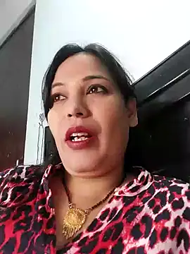 Snapshot of Poojabhabi101 chatting on December 2024 06:21:02 AM Poojabhabi101 online show from December 2024 06:21:02 AM