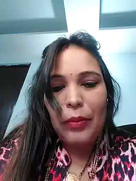 Snapshot of Poojabhabi101 chatting on December 2024 06:41:02 AM Poojabhabi101 online show from December 2024 06:41:02 AM