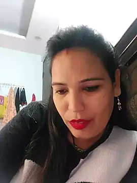 Snapshot of Poojabhabi101 chatting on December 2024 06:59:01 AM Poojabhabi101 online show from December 2024 06:59:01 AM