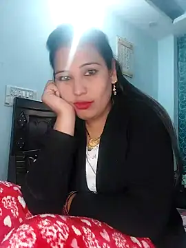 Snapshot of Poojabhabi101 chatting on January 2025 06:02:02 AM Poojabhabi101 online show from January 2025 06:02:02 AM