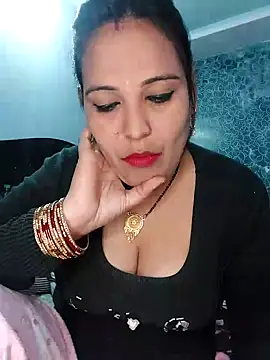 Snapshot of Poojabhabi101 chatting on January 2025 06:01:02 AM Poojabhabi101 online show from January 2025 06:01:02 AM