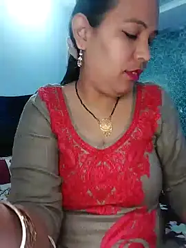 Snapshot of Poojabhabi101 chatting on January 2025 06:15:02 AM Poojabhabi101 online show from January 2025 06:15:02 AM