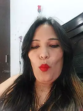 Snapshot of Poojabhabi101 chatting on February 2025 05:55:02 AM Poojabhabi101 online show from February 2025 05:55:02 AM