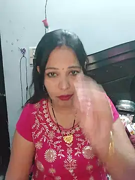 Snapshot of Poojabhabi101 chatting on March 2025 05:43:02 AM Poojabhabi101 online show from March 2025 05:43:02 AM