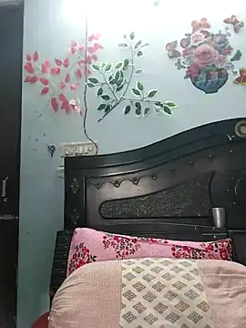 Poojabhabi101 online show from December 2025 05:28:01 AM