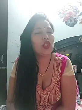 Poojabhabi101 online show from February 2026 05:50:02 AM