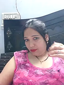 Poojabhabi101 online show from April 2026 06:03:01 AM