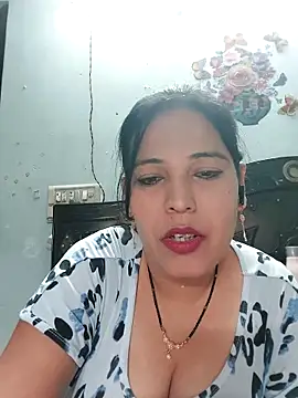 Snapshot of Poojabhabi101 chatting on May 2026 05:23:01 AM Poojabhabi101 online show from May 2026 05:23:01 AM