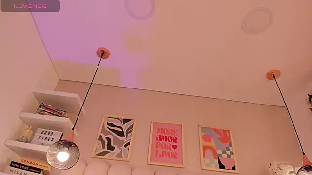 cute  cherry  online show from November 2025 07:34:01 PM