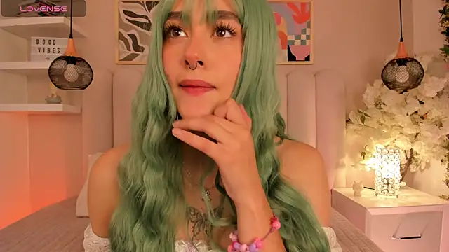 cute  cherry  online show from February 2026 08:34:01 PM