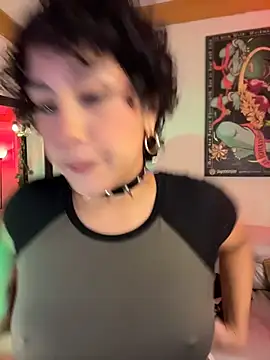 ZahaRoseee online show from April 2026 06:05:02 AM