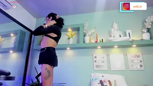 mal x online show from March 2025 05:19:01 AM