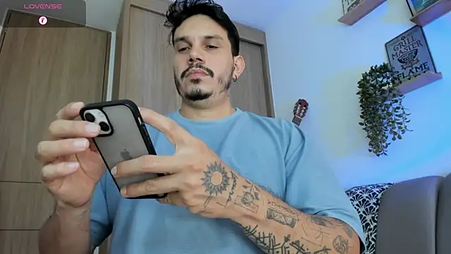 alejandro stark online show from June 2026 08:52:02 PM