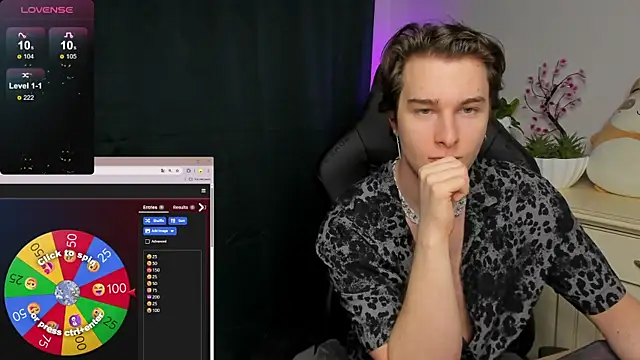 Vincent Strong online show from November 2025 09:04:01 AM