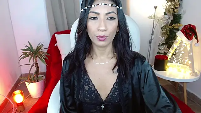 sofia perez    online show from December 2024 10:37:01 PM