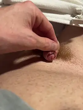 Gayginger86 online show from April 2026 01:05:02 PM