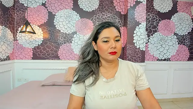 Myhottie Milf online show from January 2025 01:32:02 PM