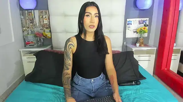 Taly Fox online show from October 2025 09:56:01 PM