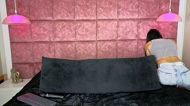 Taly Fox online show from March 2026 09:29:02 PM