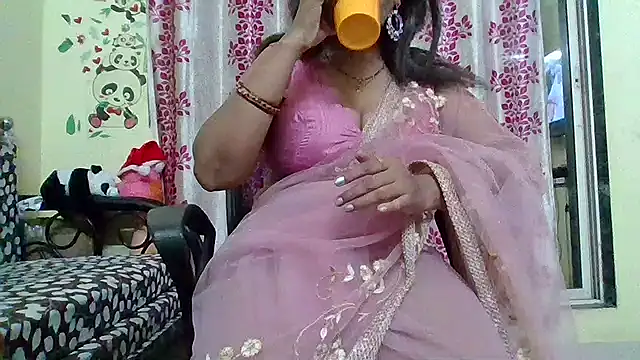 NautyBabe online show from February 2025 01:11:01 AM