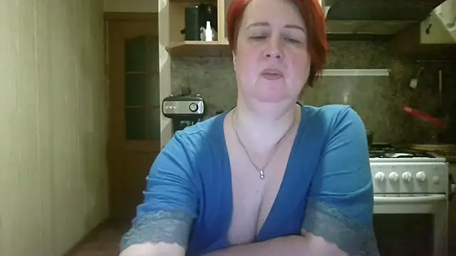 Snapshot of NikolRedMilf chatting on February 2025 09:47:02 PM NikolRedMilf online show from February 2025 09:47:02 PM