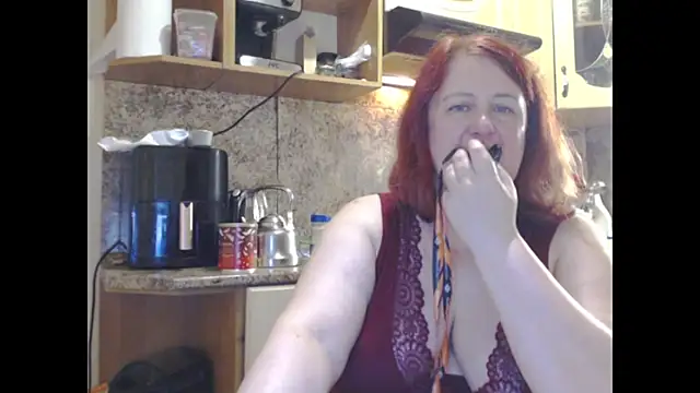 NikolRedMilf online show from June 2026 10:15:01 PM