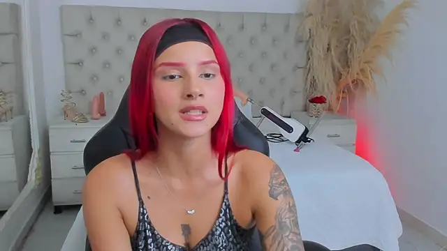 CinthiaCollins online show from July 2026 02:05:17 AM