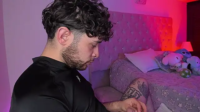 AbbyAndChris2 online show from April 2026 08:53:02 AM