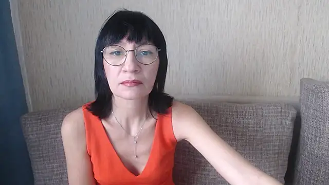 Erica95Bloom online show from October 2025 08:04:02 AM