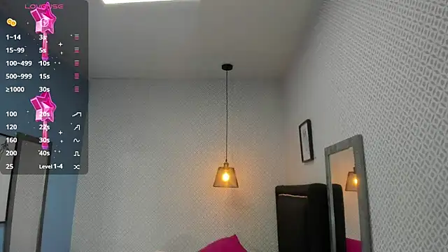 LORENADAVIES online show from December 2024 12:23:01 PM