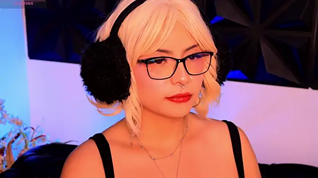 Misselektra   online show from December 2024 06:53:01 AM