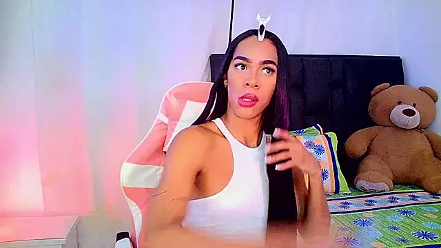 carmen14 online show from April 2026 05:44:02 AM