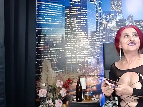 Lucy mature8 online show from October 2025 12:33:01 AM