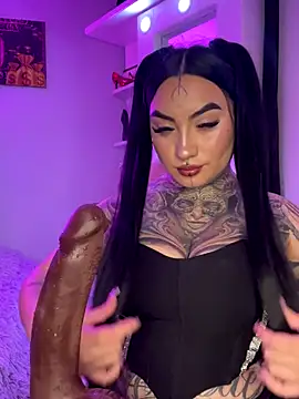 CloeeBeckam online show from November 2025 06:23:01 AM