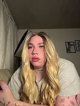 IsabellaFigueredo   online show from November 2025 09:30:02 AM