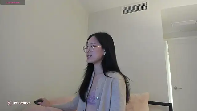 Snapshot of secretgirlfriendxo chatting on February 2025 06:26:02 AM secretgirlfriendxo online show from February 2025 06:26:02 AM