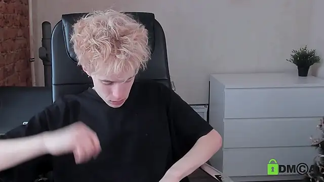  tokyo ghoul online show from April 2026 10:28:02 AM